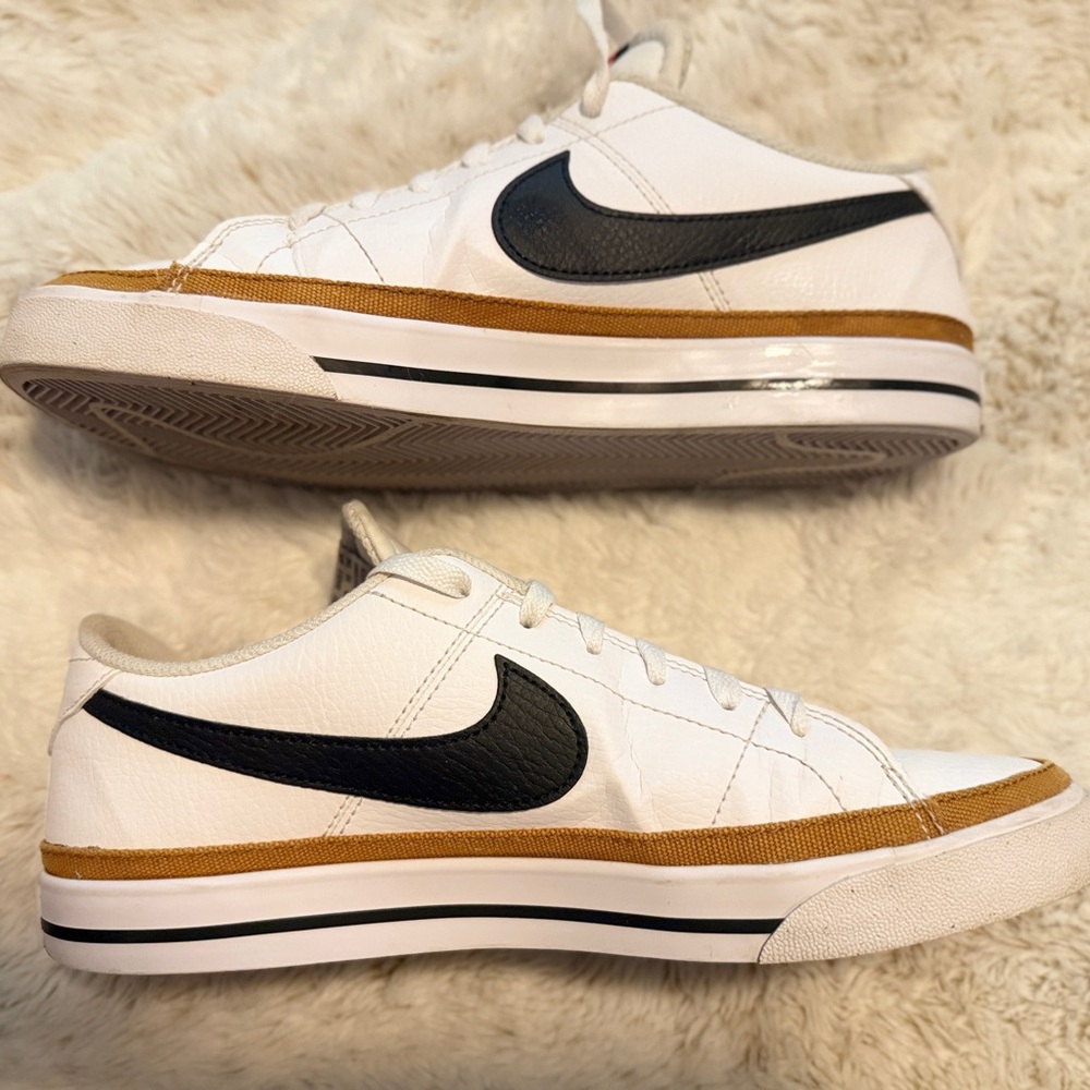Nike Women's Court Legacy Next Nature Shoes